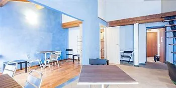 Hotel Sleep Easy Hostel Verona Italy